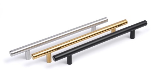 Kitchen cabinet door - door, handles